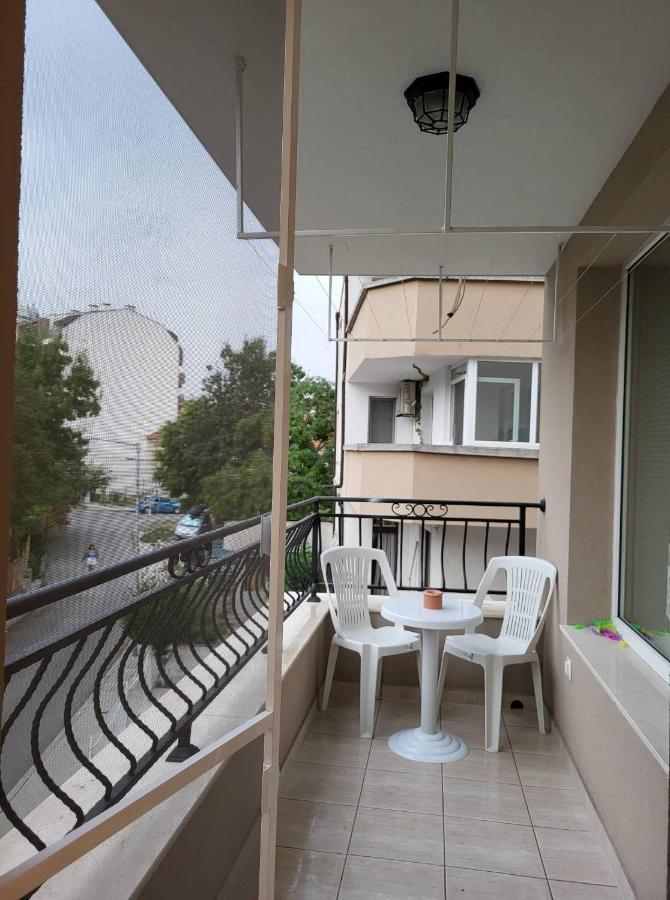 Nicky Holiday Flat Бургас Экстерьер фото