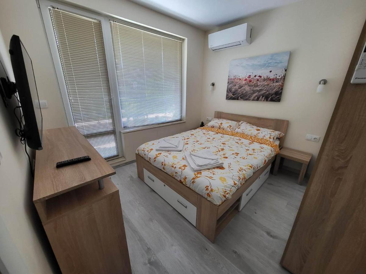 Nicky Holiday Flat Бургас Экстерьер фото